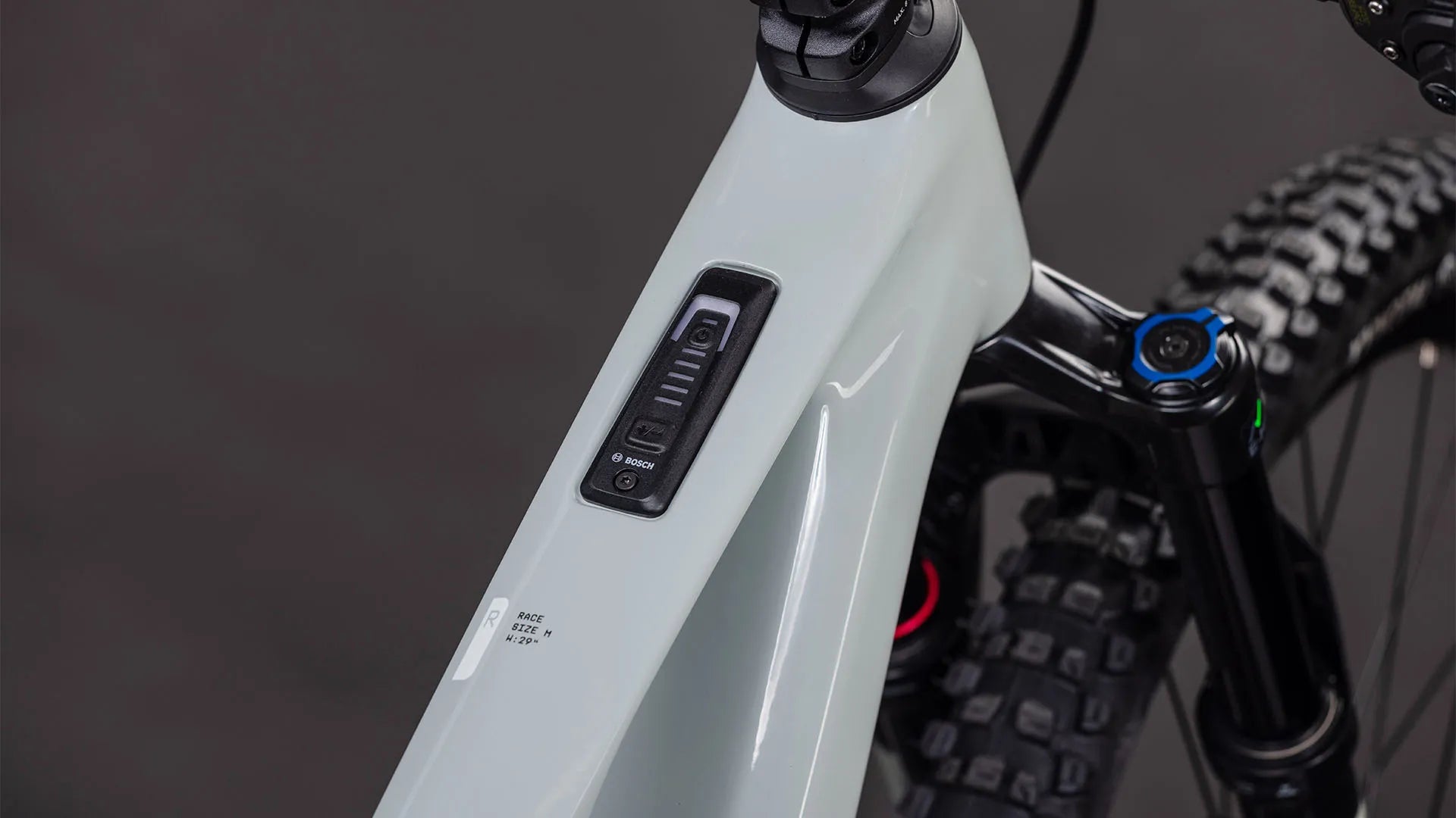 Cube AMS Hybrid ONE44 C:62 Race 400X reedbeige´n´black 2026
