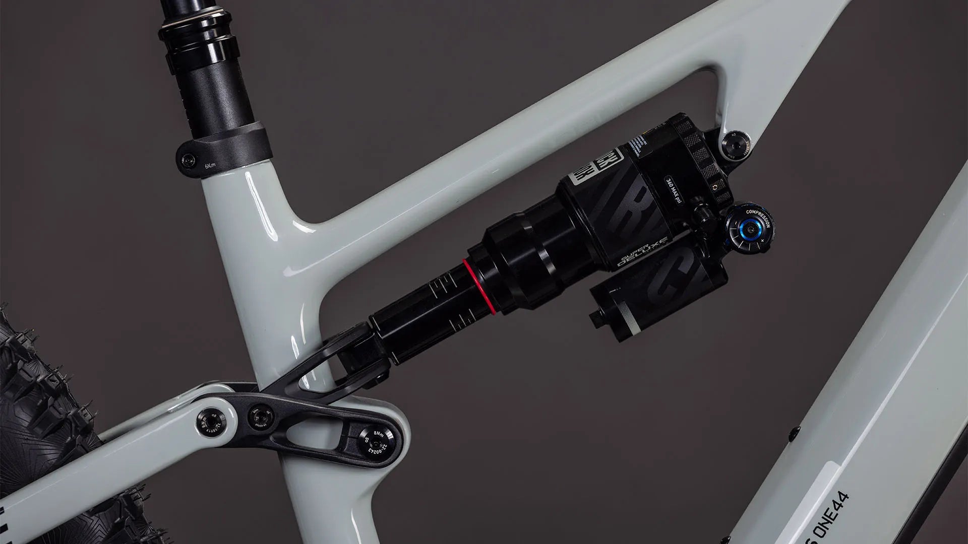 Cube AMS Hybrid ONE44 C:62 Race 400X reedbeige´n´black 2026