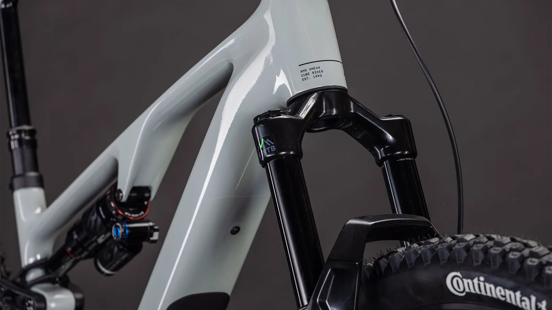 Cube AMS Hybrid ONE44 C:62 Race 400X reedbeige´n´black 2026