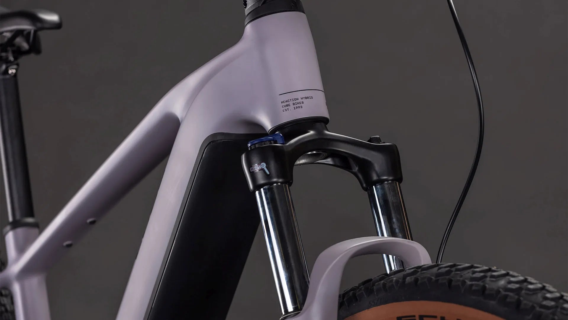 Cube Reaction Hybrid Performance 600 plumgrey´n´black 2026
