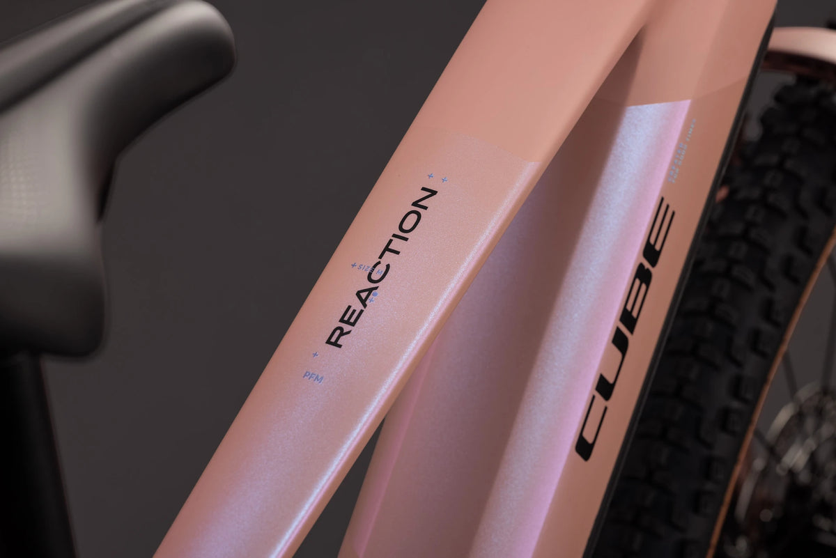 Cube Reaction Hybrid Performance 720 ruby´n´black 2027