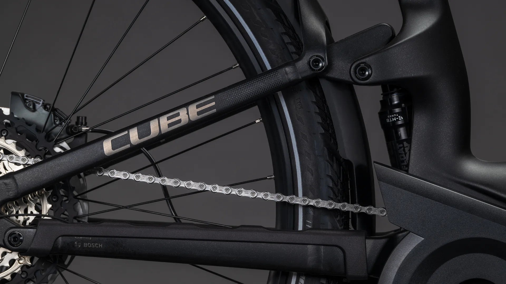 Cube Kathmandu Hybrid ONE11 HPC SLT 800 carbon´n´silverdust Tiefeinsteiger 2026