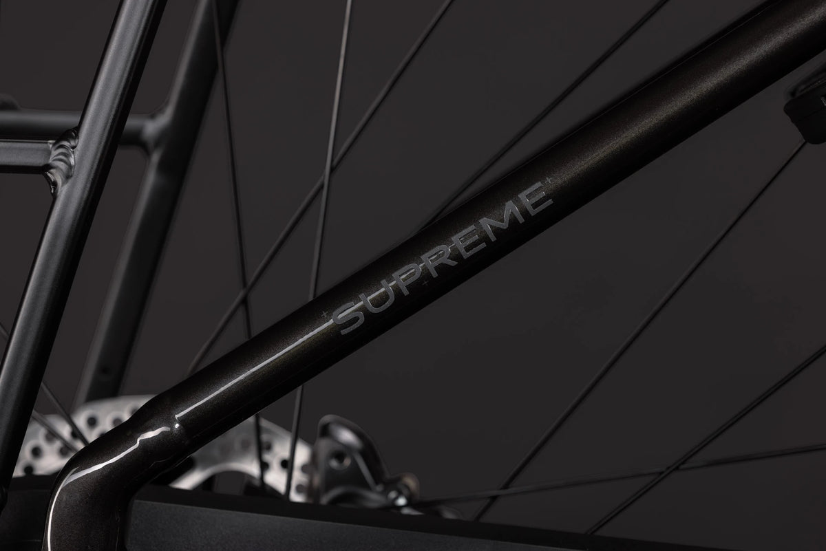 Cube Supreme Hybrid Comfort ONE 600 gunmetal´n´reflex EE 2027