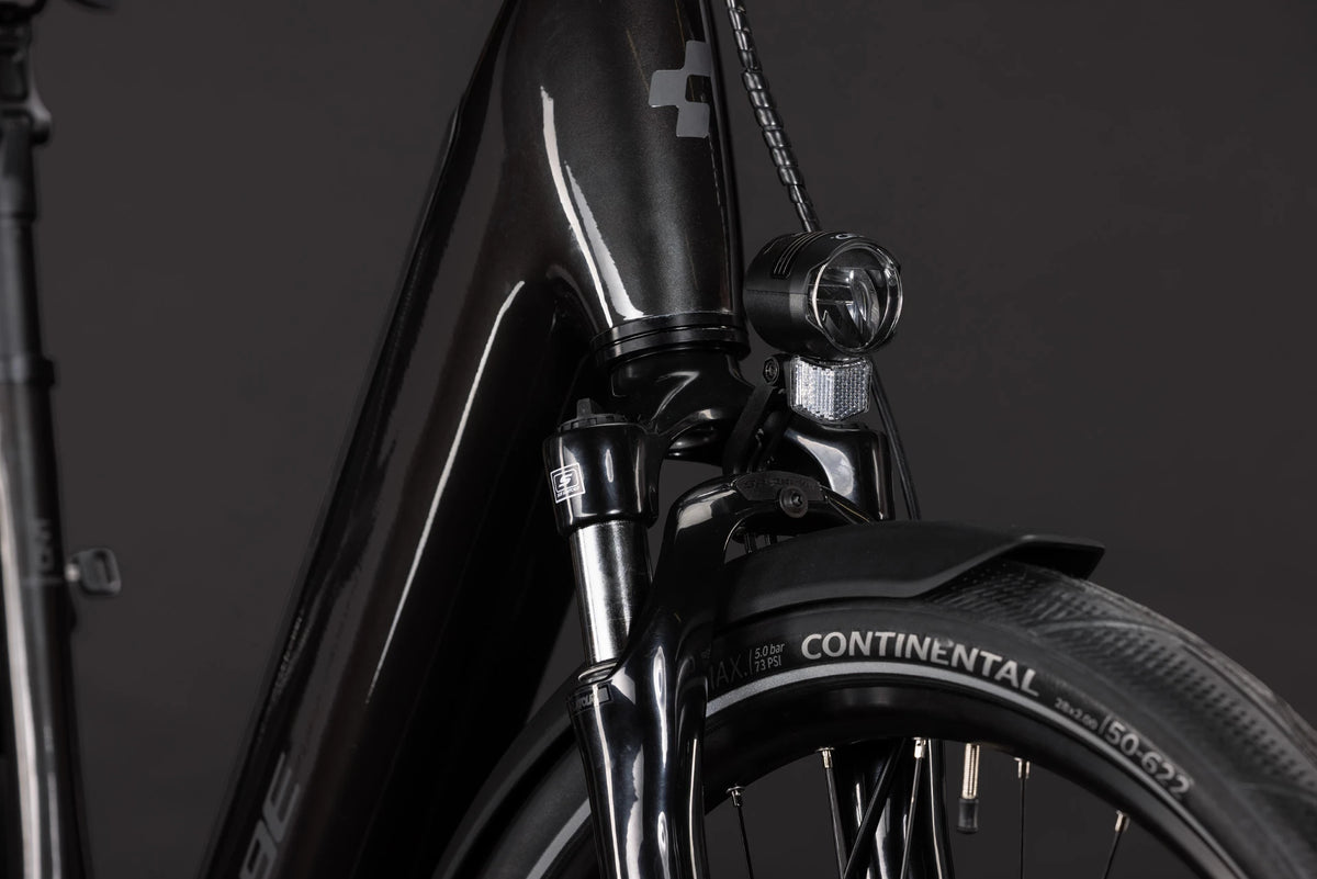 Cube Supreme Hybrid Comfort ONE 600 gunmetal´n´reflex EE 2027