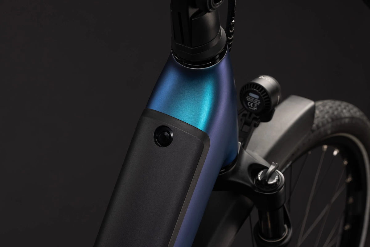 Cube Supreme Hybrid Deluxe Pro 600 nebula´n´blue EE 2027