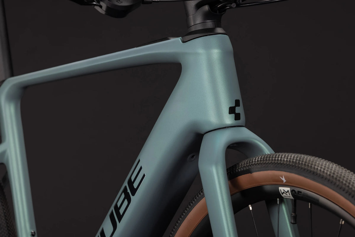 Cube Nulane Hybrid C:62 Race 400X seagrey´n´black 2027