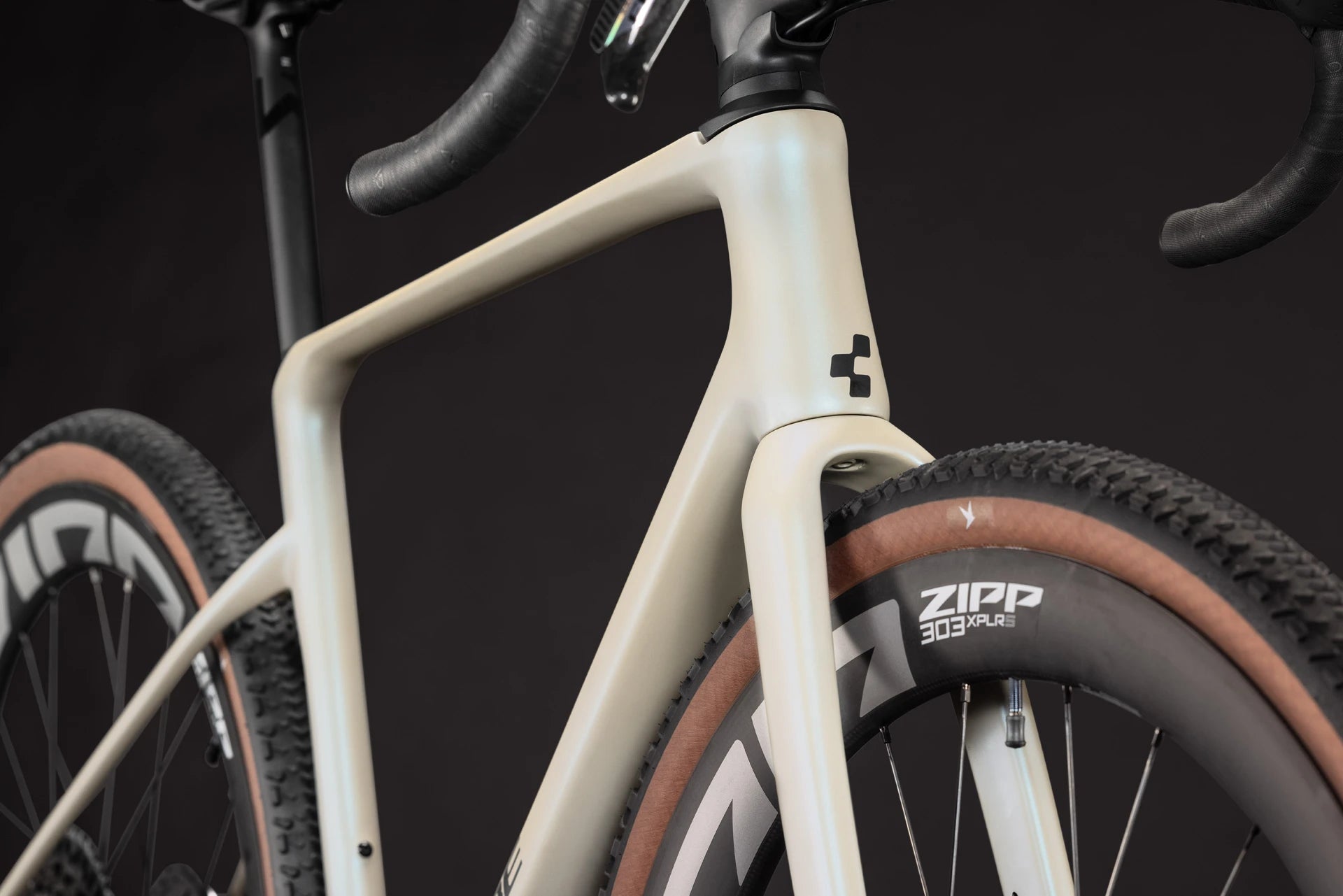 Cube Nuroad C:62 SLX glintsand´n´black 2027