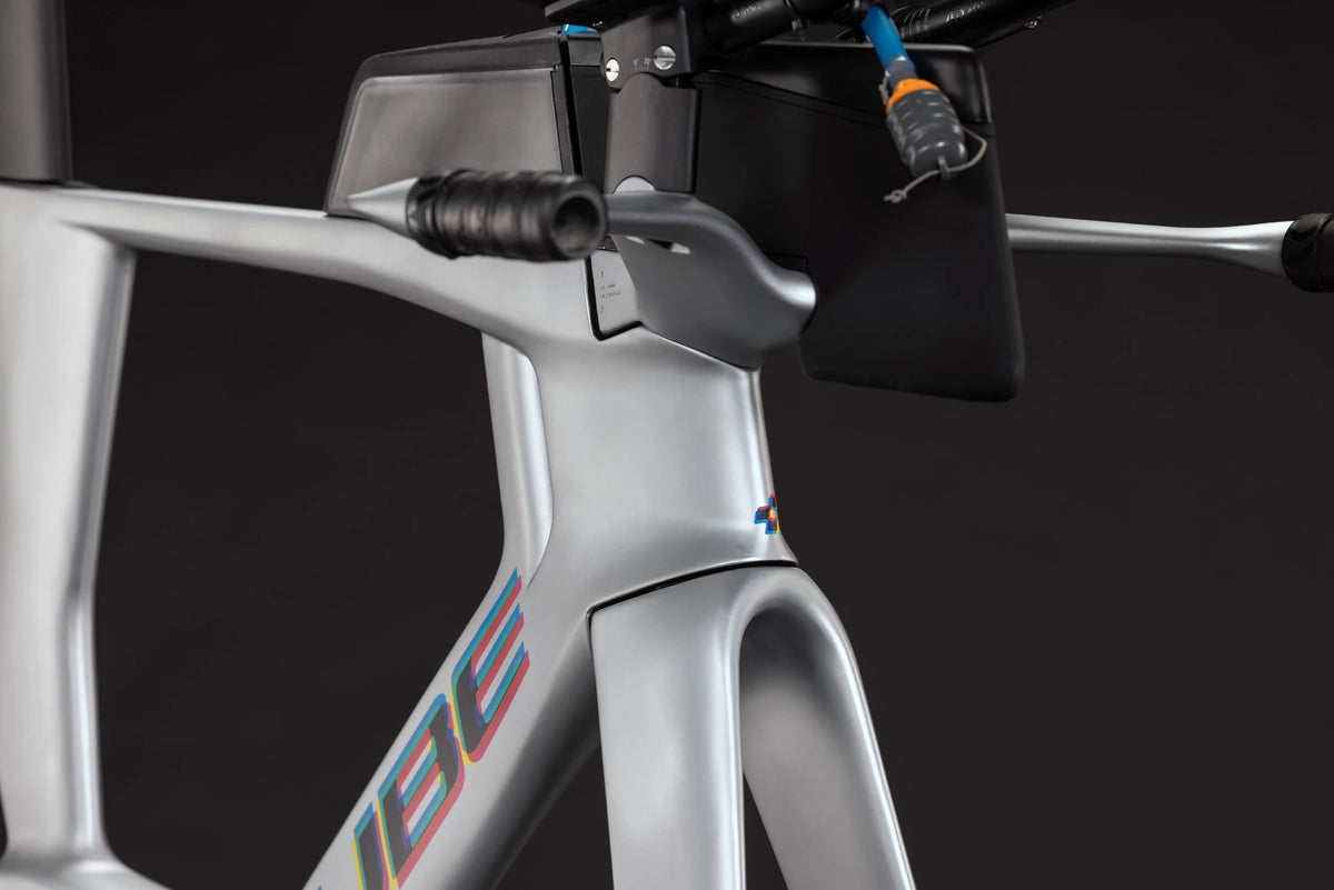 Cube Aerium C:68X Frameset spaceship´n´cmyk 2027