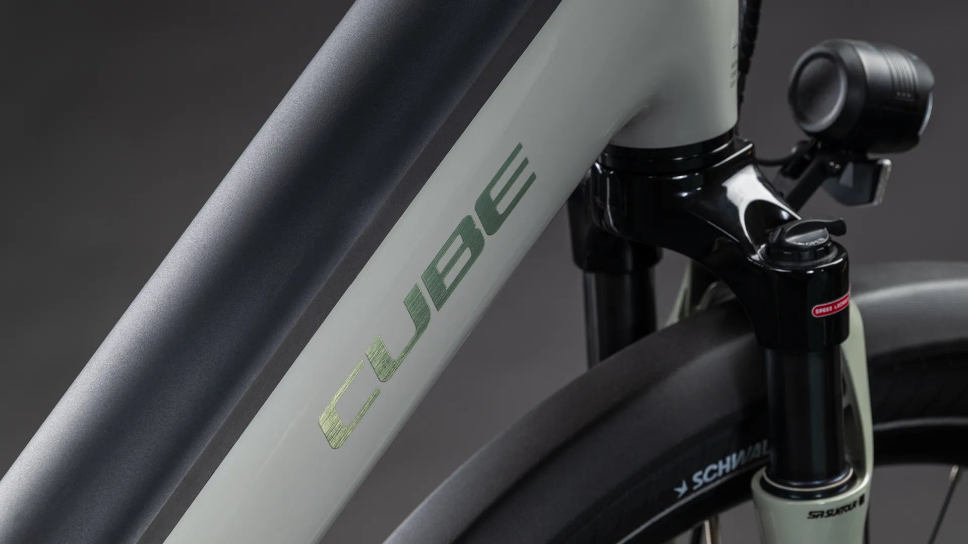 Cube Supreme Hybrid Deluxe ONE 600 ashgreen´n´chrome Tiefeinsteiger 2026