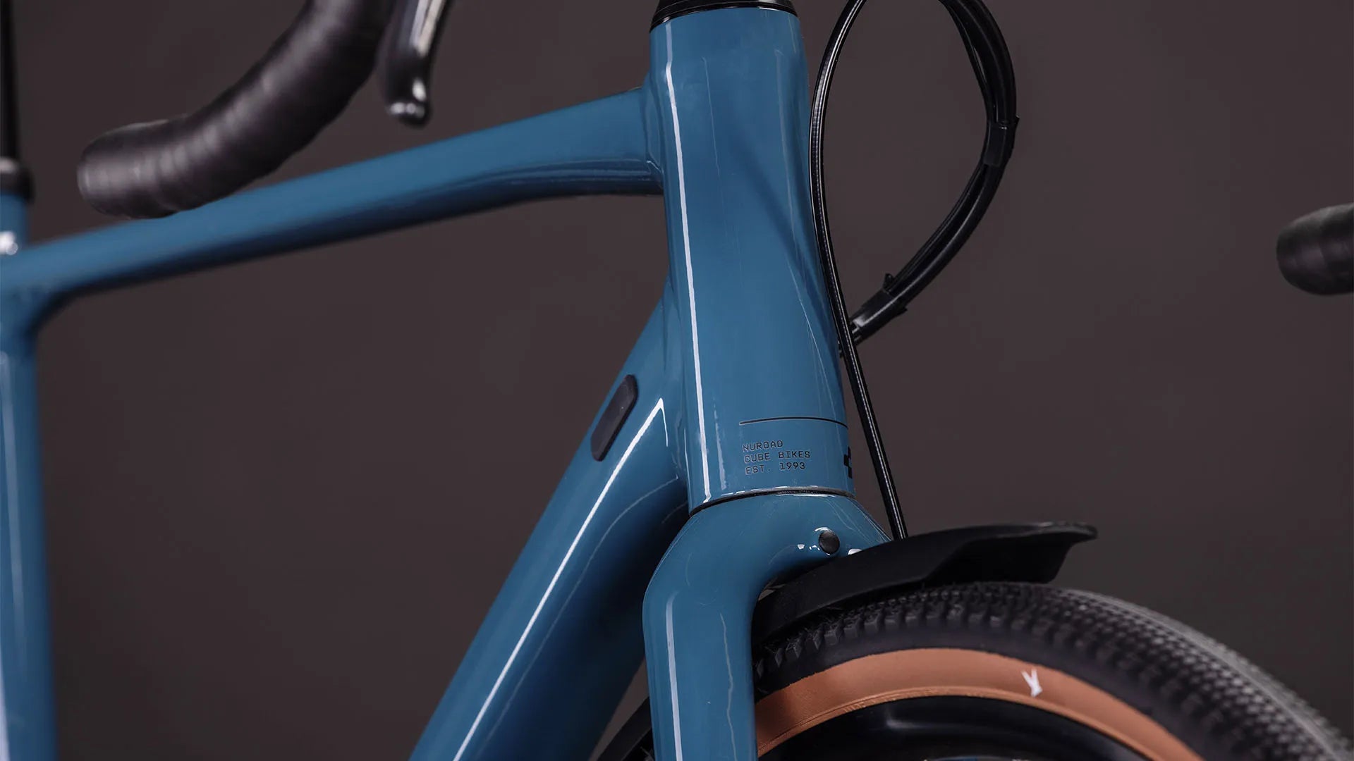 Cube Nuroad ONE FE grovegreen´n´black 2026