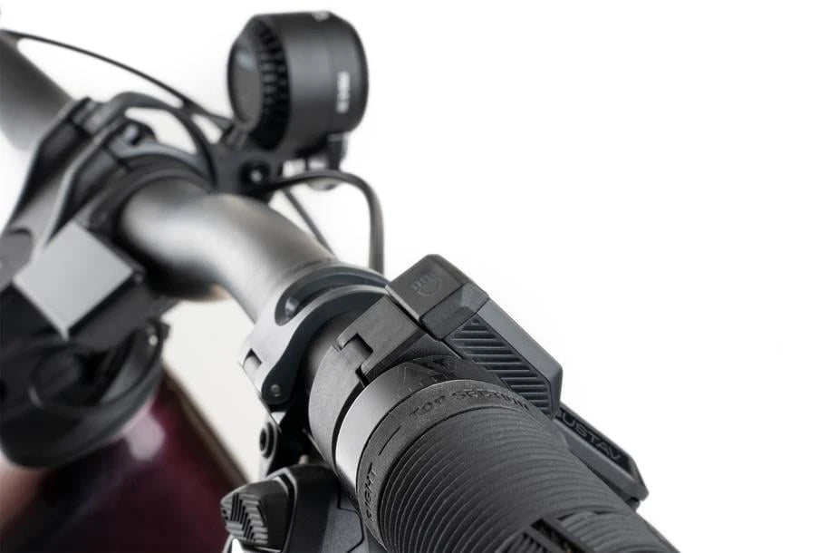 Acid E-Bike Frontlicht PRO-E 200 HB X-Connect - Liquid-Life #Wähle Deine Farbe_black