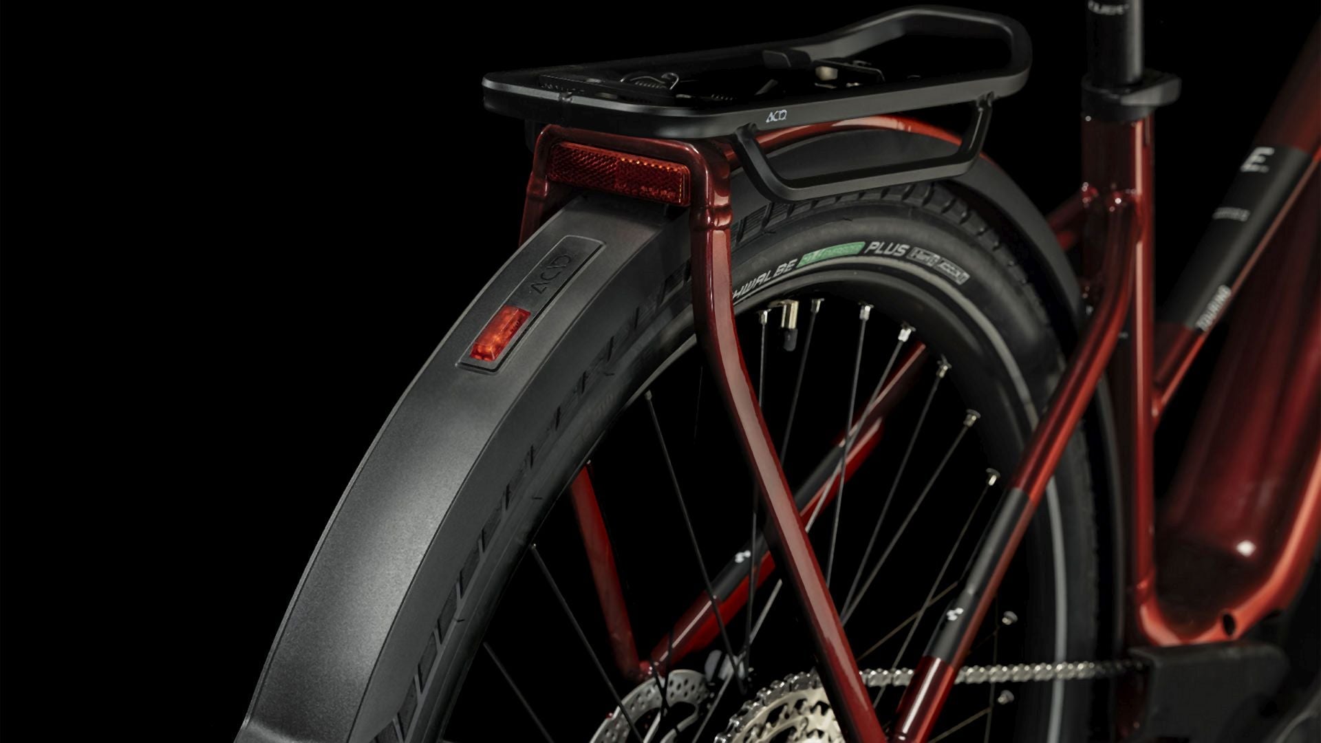 Cube Touring Hybrid EXC 625 red´n´white Trapez 2024