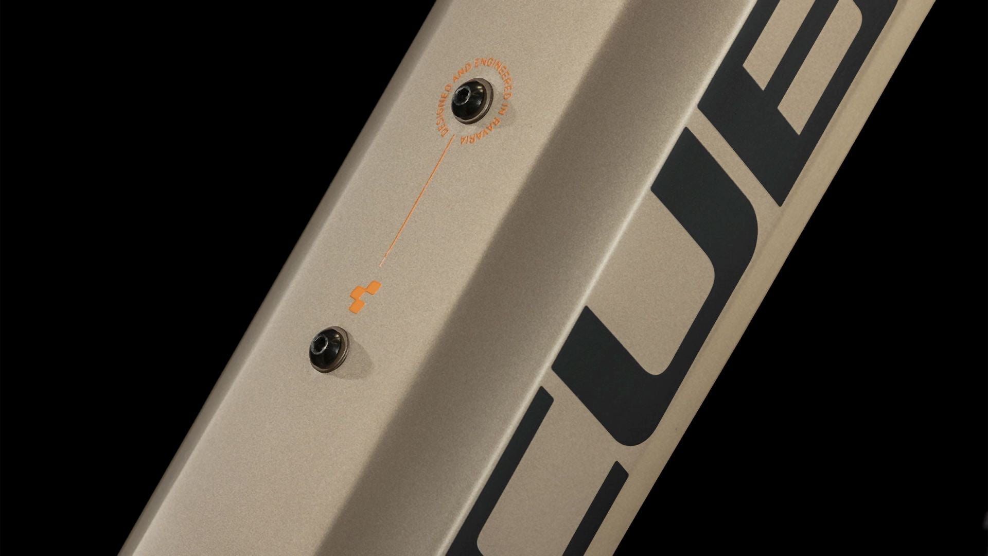 Cube Reaction Hybrid Performance 500 metallic brown´n´orange 2024