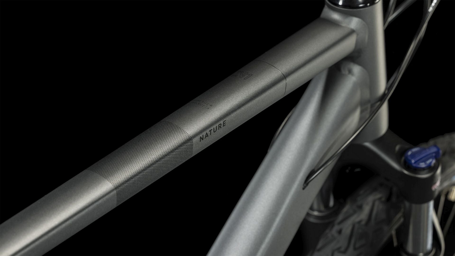 Cube Nature graphite´n´black 2024