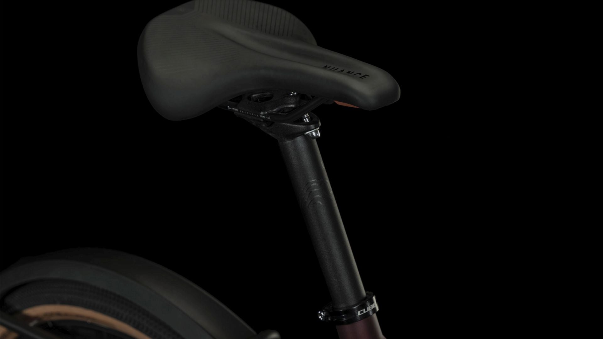 Cube Nulane Race FE rubyred´n´black 2024