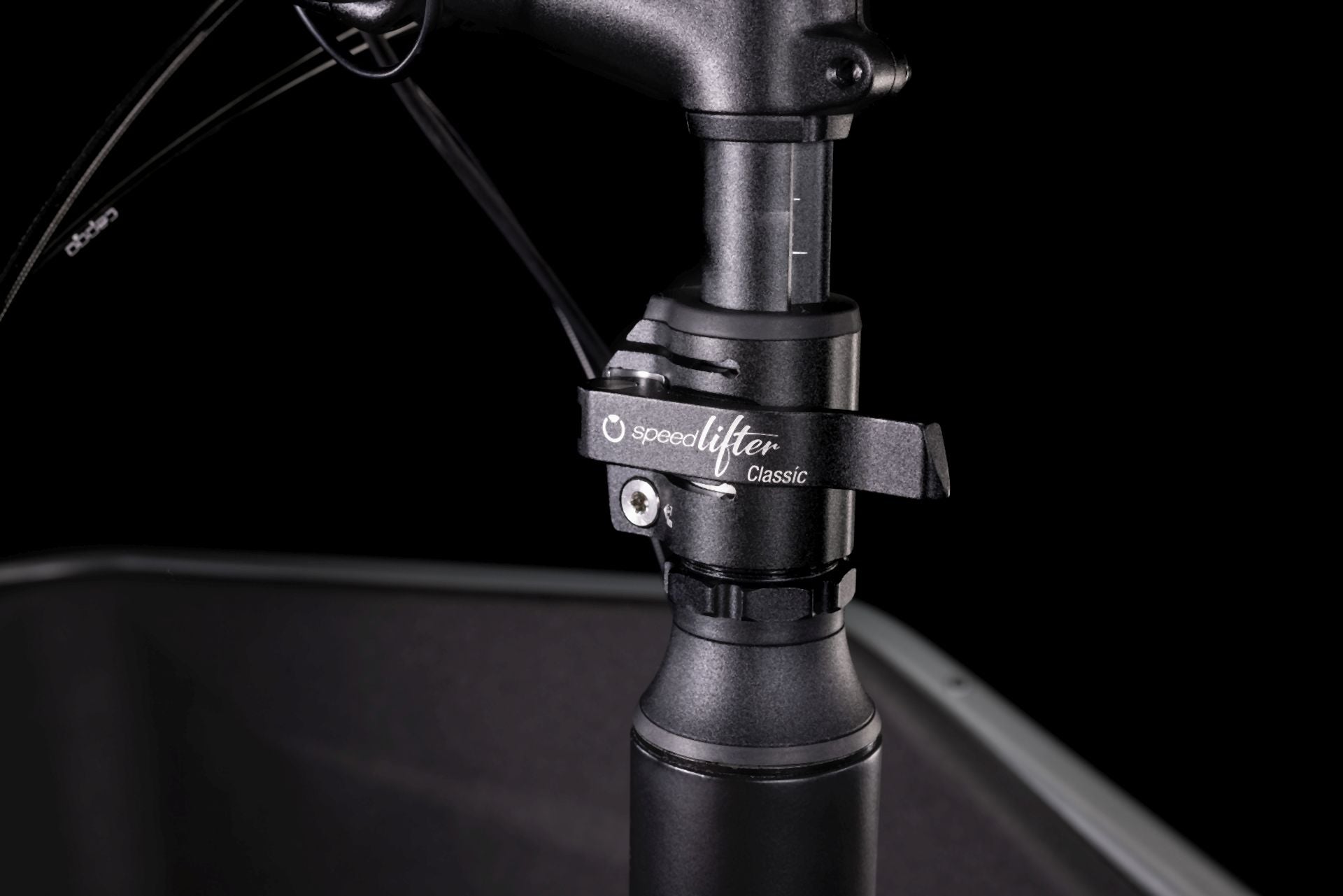 Cube Cargo Dual Hybrid 1000 flashgrey´n´black 2024