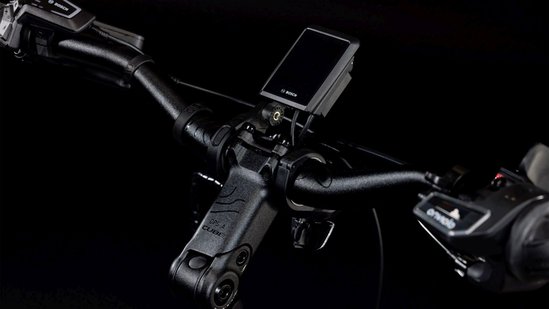 Cube Trike Family Hybrid 750 flashwhite´n´black 2024