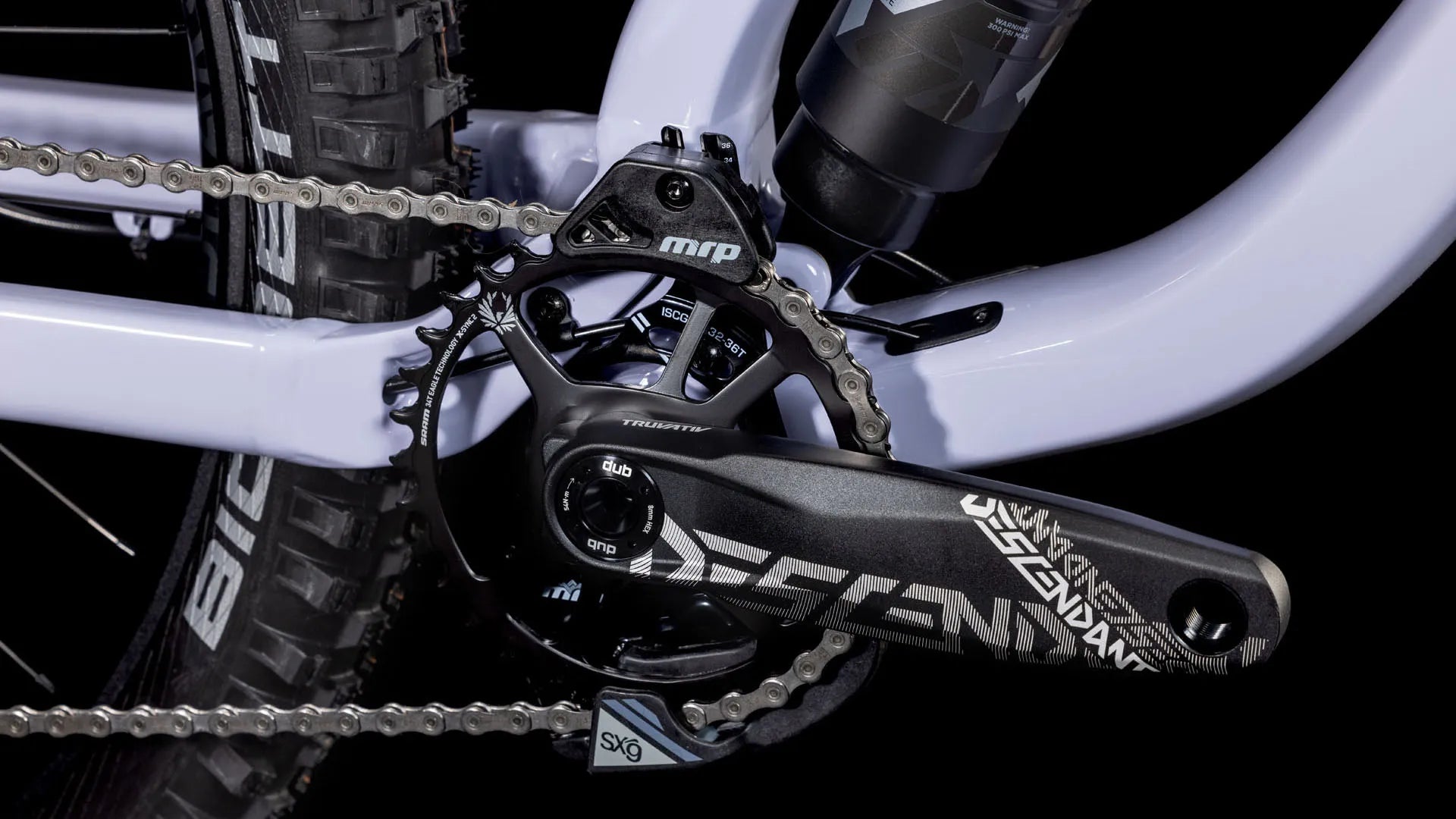 Cube TWO15 Race 27.5 cyclamen´n´black 2026
