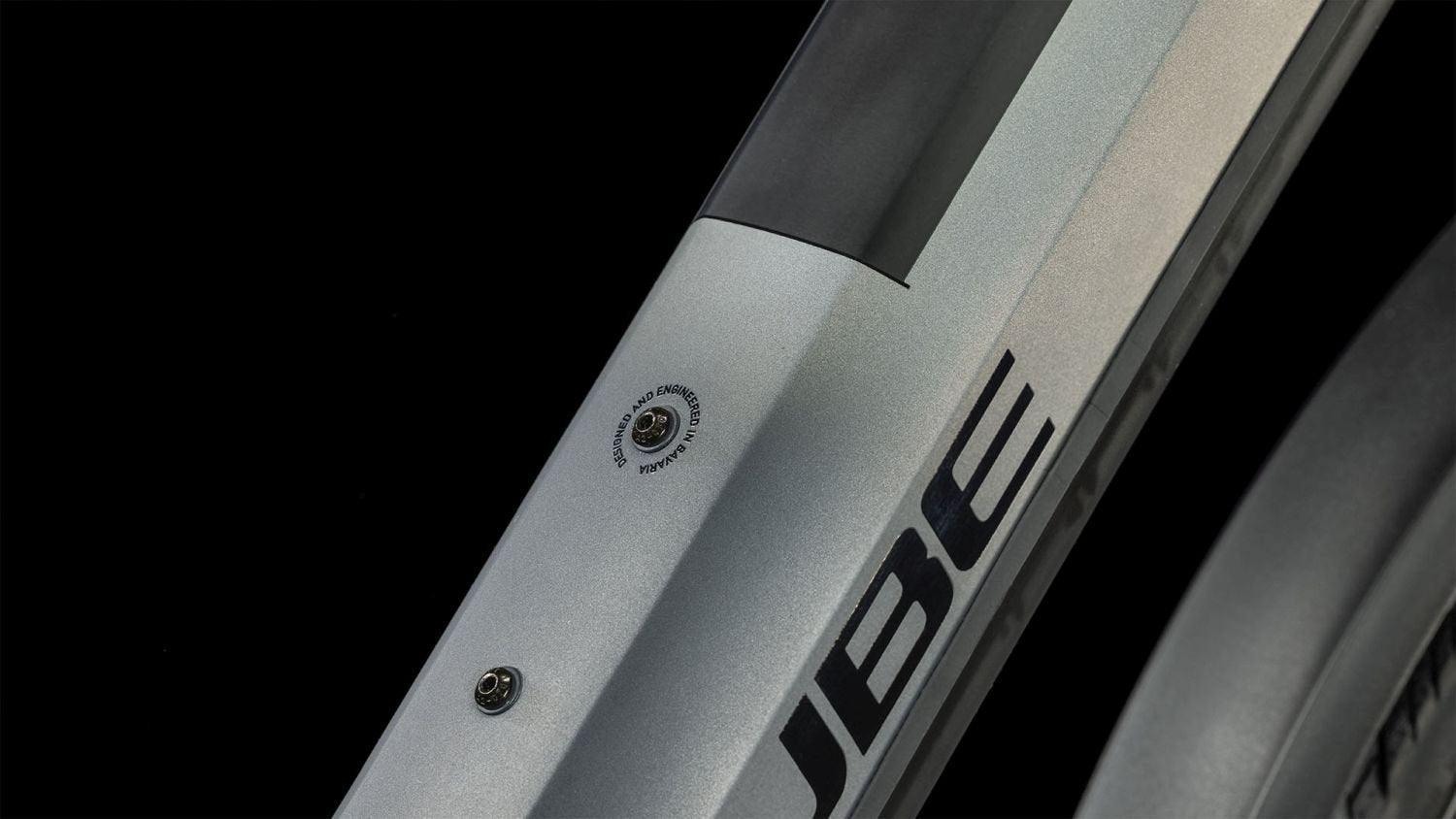 Cube Kathmandu Hybrid SLT 750 prizmsilver´n´grey 2023 - Liquid-Life