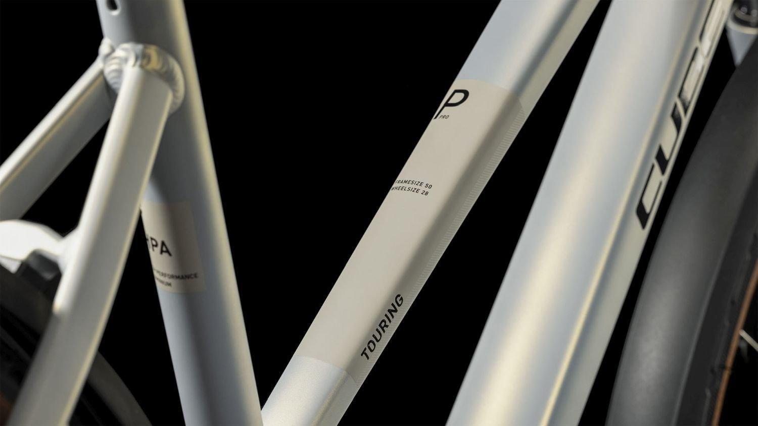 Cube Touring Pro pearlysilver´n´black 2023 Trapeze - Liquid-Life