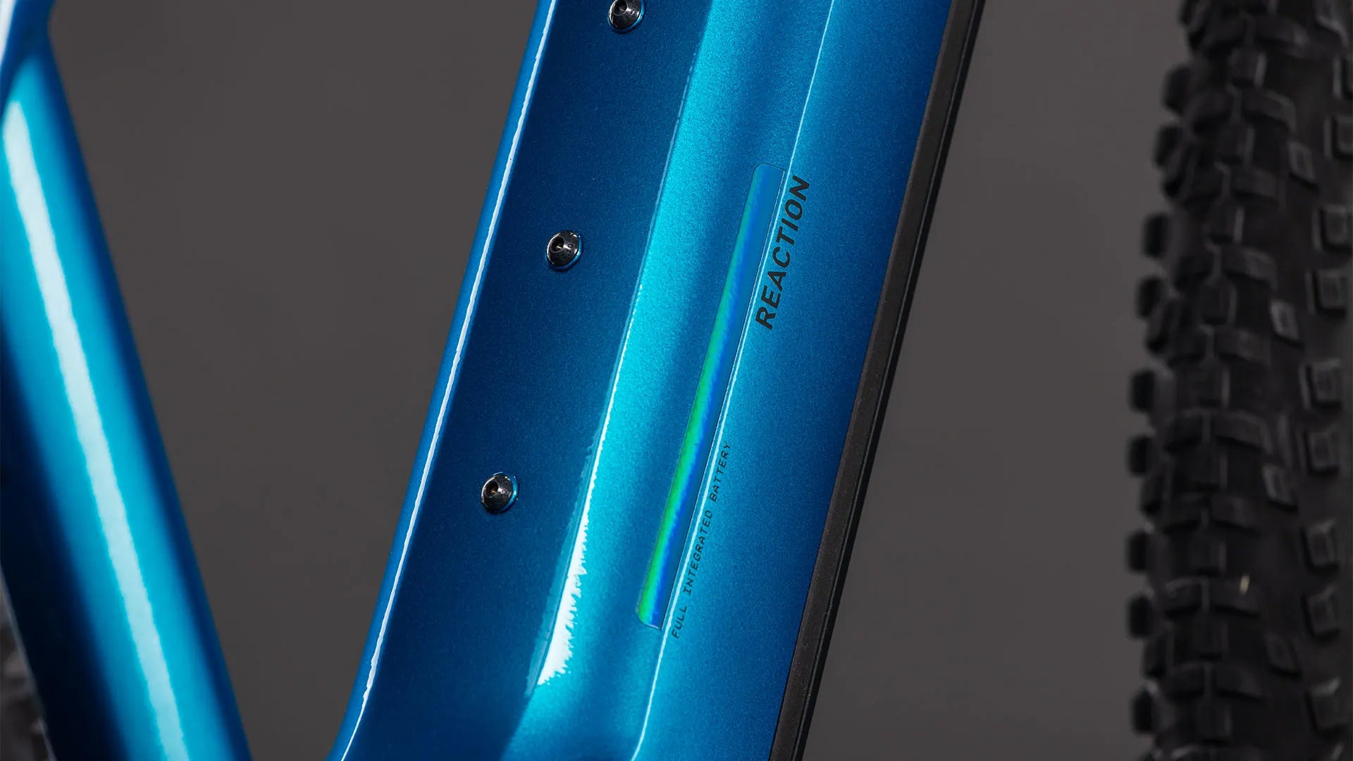 Cube Reaction Hybrid Performance 600 electricblue´n´dazzle 2026