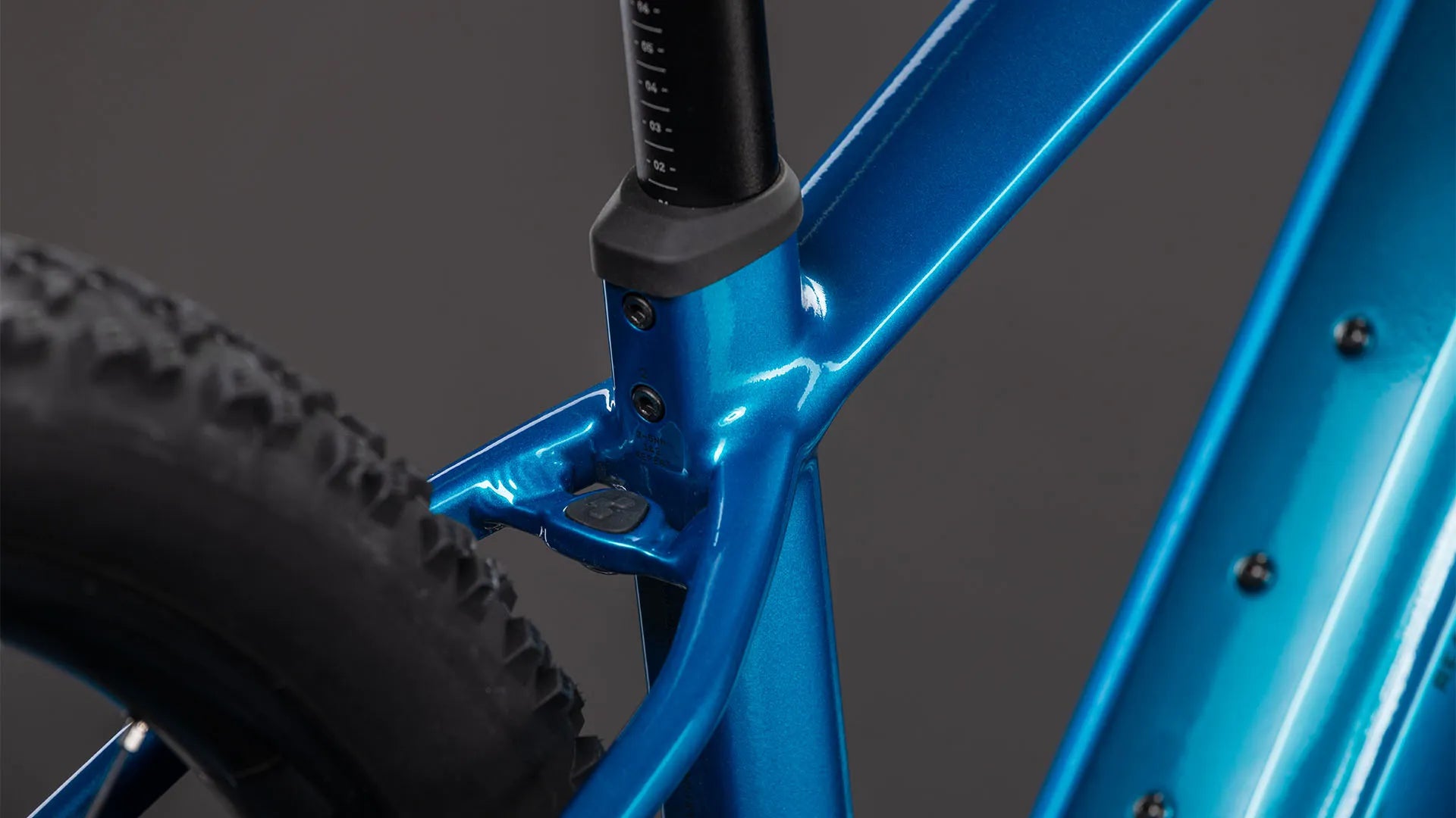 Cube Reaction Hybrid Performance 600 electricblue´n´dazzle 2026