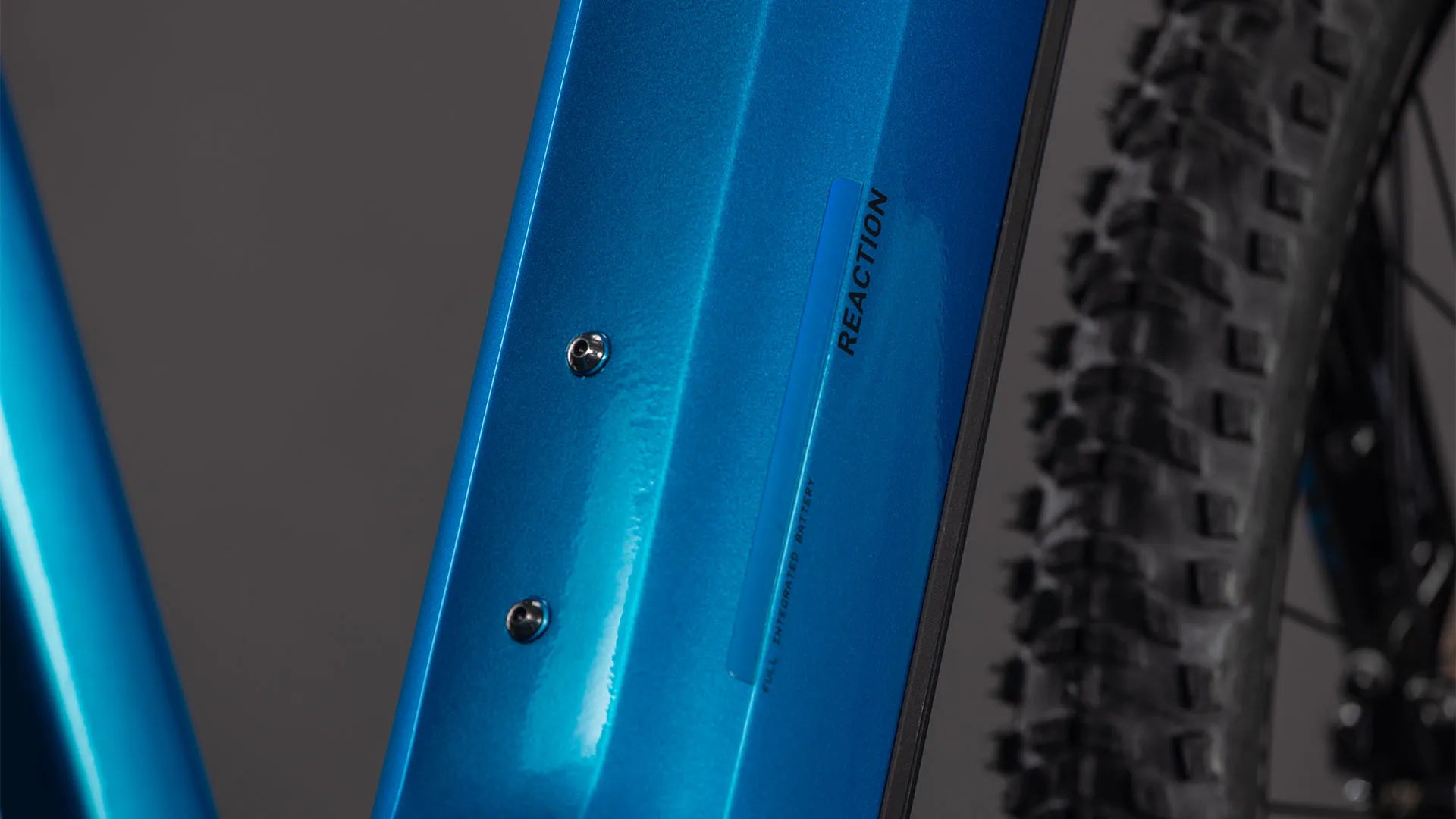 Cube Reaction Hybrid Performance 600 electricblue´n´dazzle Tiefeinsteiger 2026