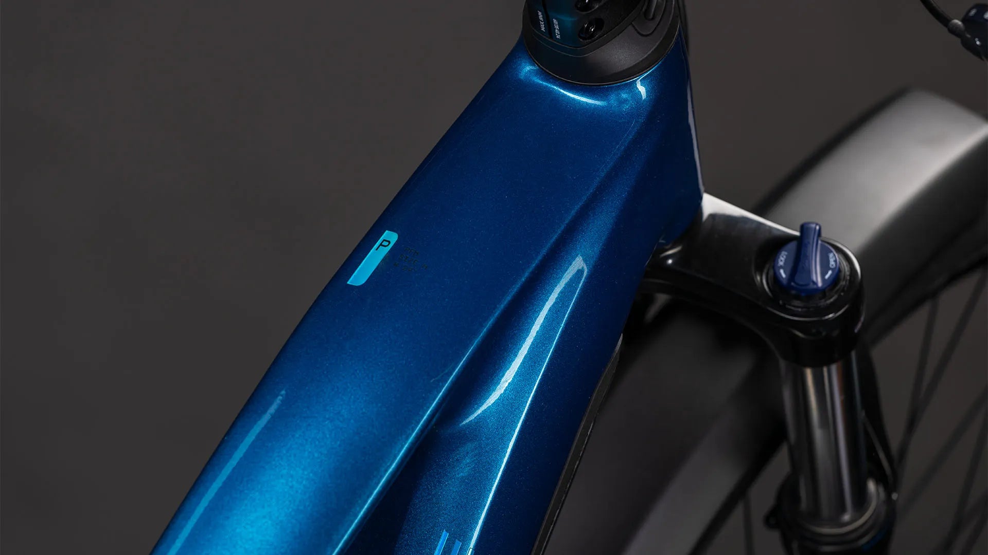 Cube Reaction Hybrid Performance 600 FE electricblue´n´dazzle 2026
