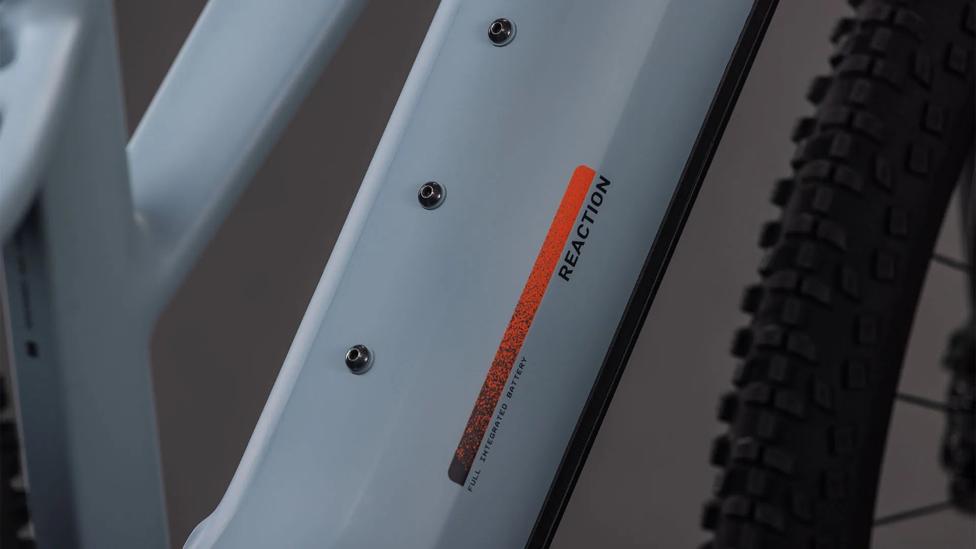 Cube Reaction Hybrid Race 800 vulcan´n´orange Trapeze 2026