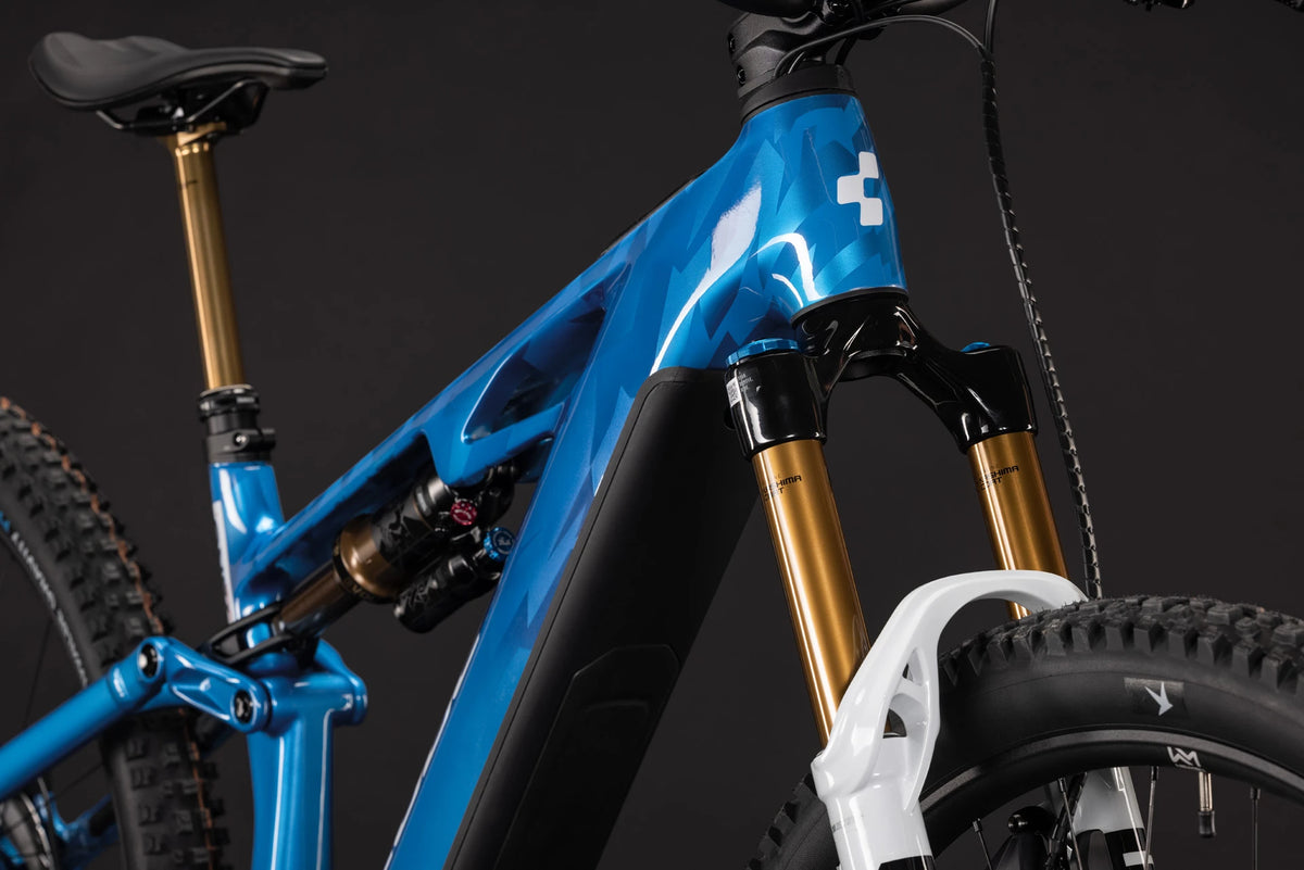 Cube Stereo Hybrid ONE44 HPC AT 800 actionteam 2027