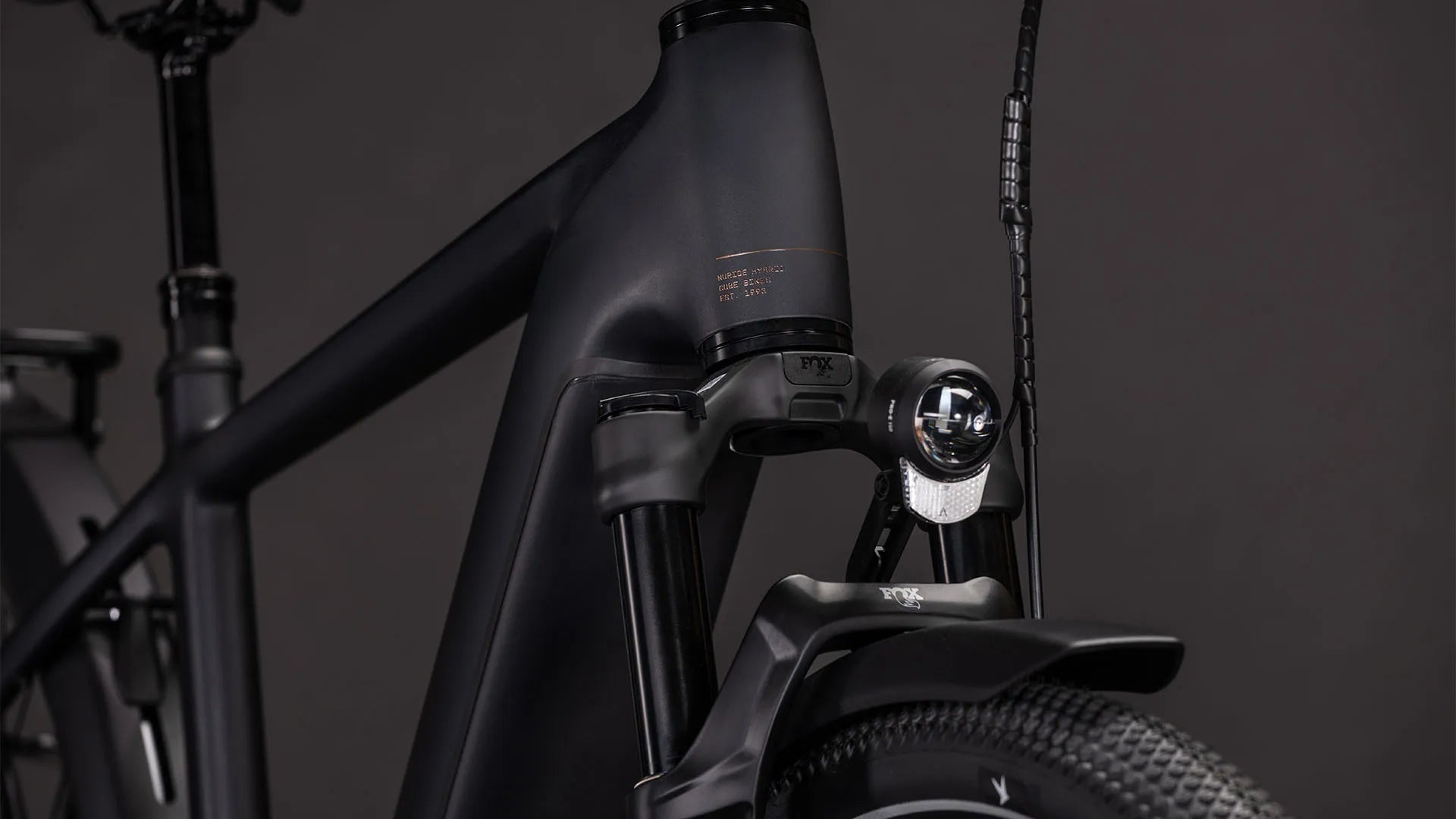 Cube Nuride Hybrid SLX 800 black´n´gold 2026