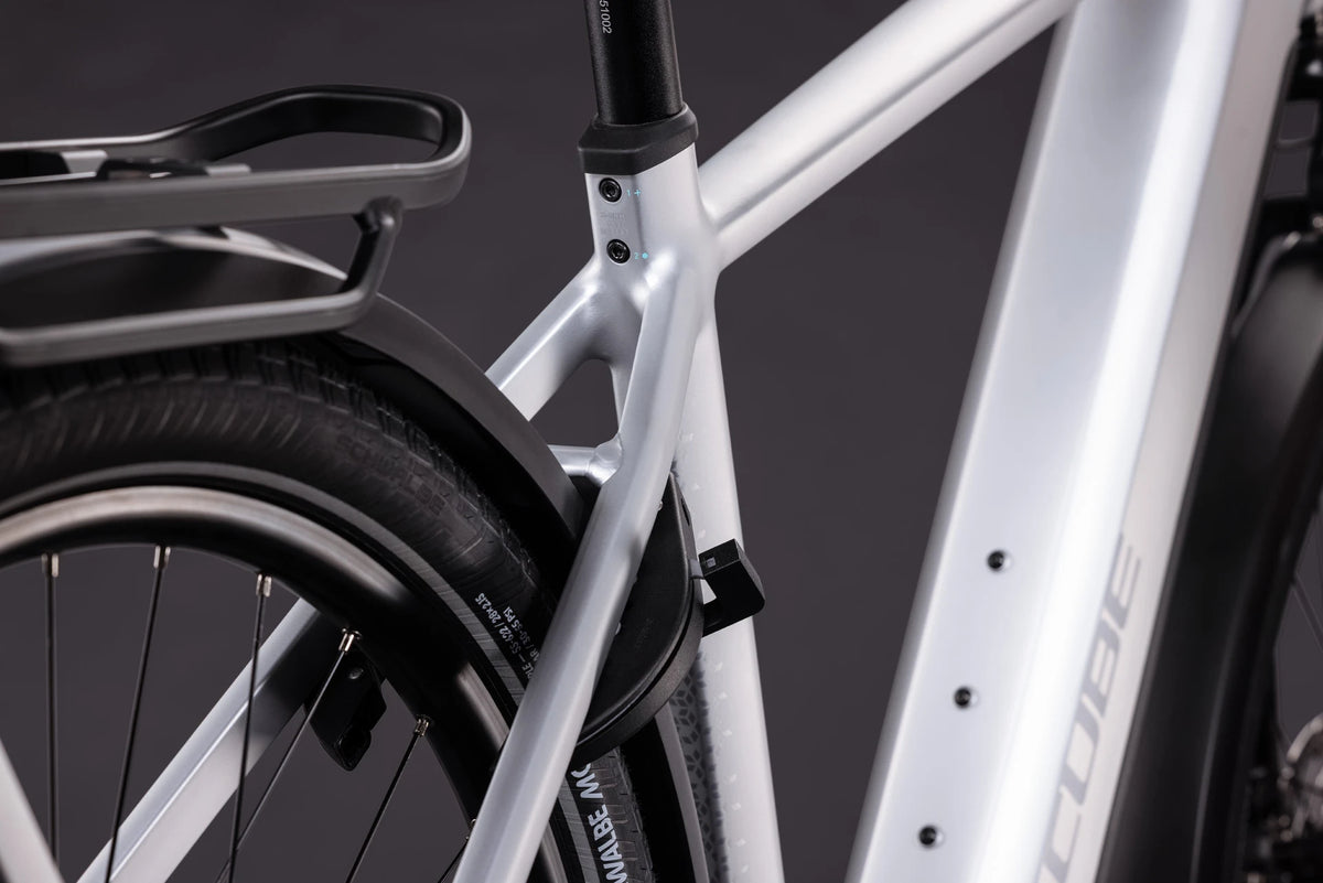 Cube Kathmandu Hybrid ONE 800 silverstar´n´reflex 2027