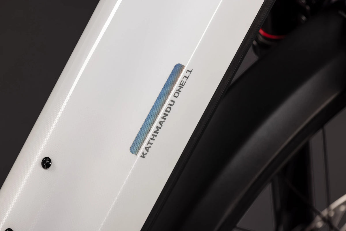 Cube Kathmandu Hybrid ONE11 HPC SLX 800 metallicwhite´n´prizm EE 2027
