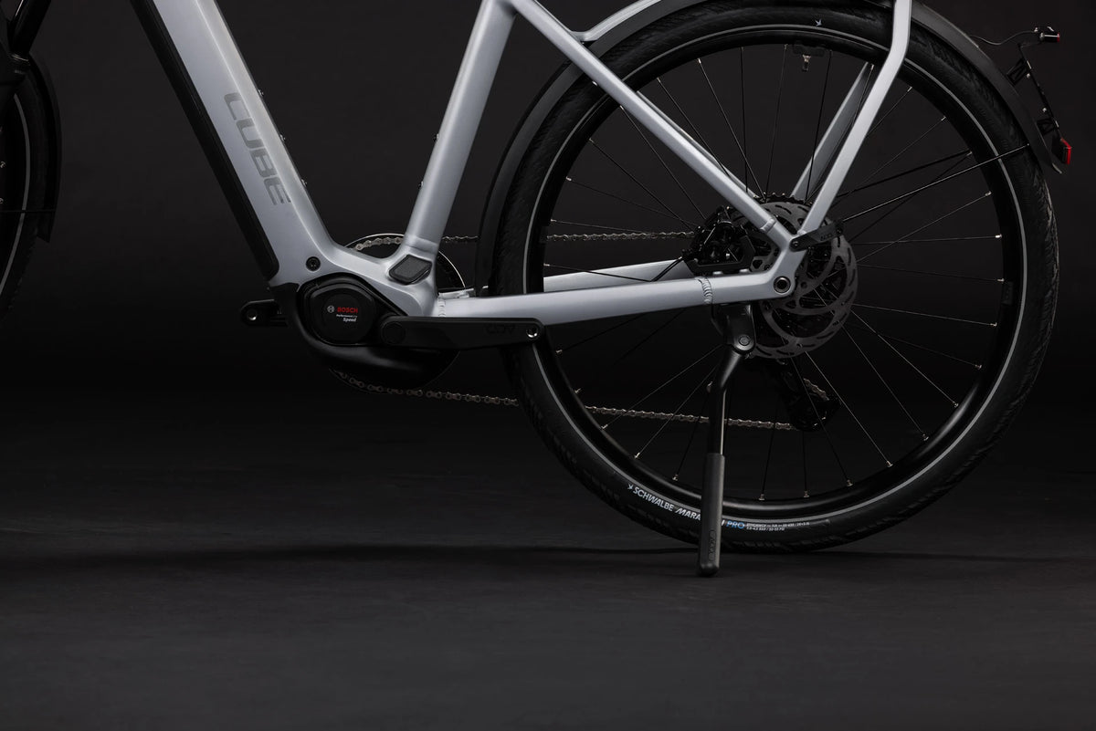 Cube Kathmandu Hybrid 45 800 slategrey´n´chrome 2027
