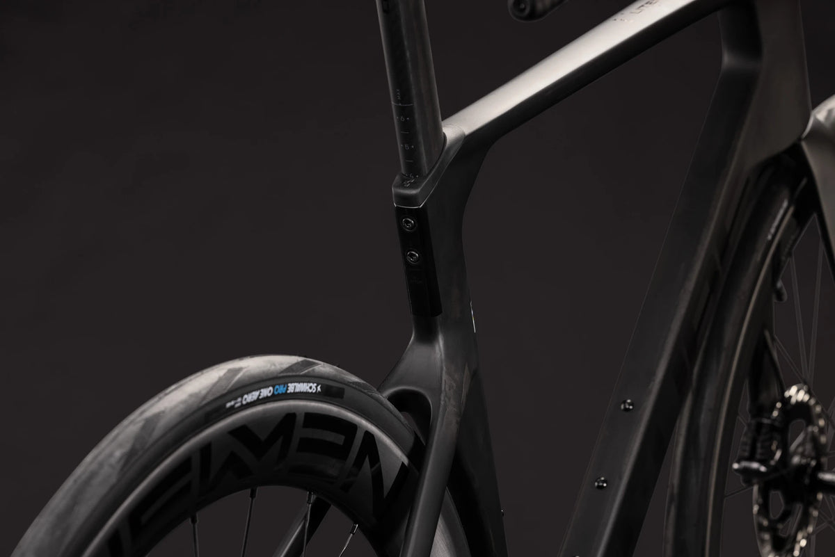 Cube Litening Aero C:68X Race carbon´n´chrome 2027