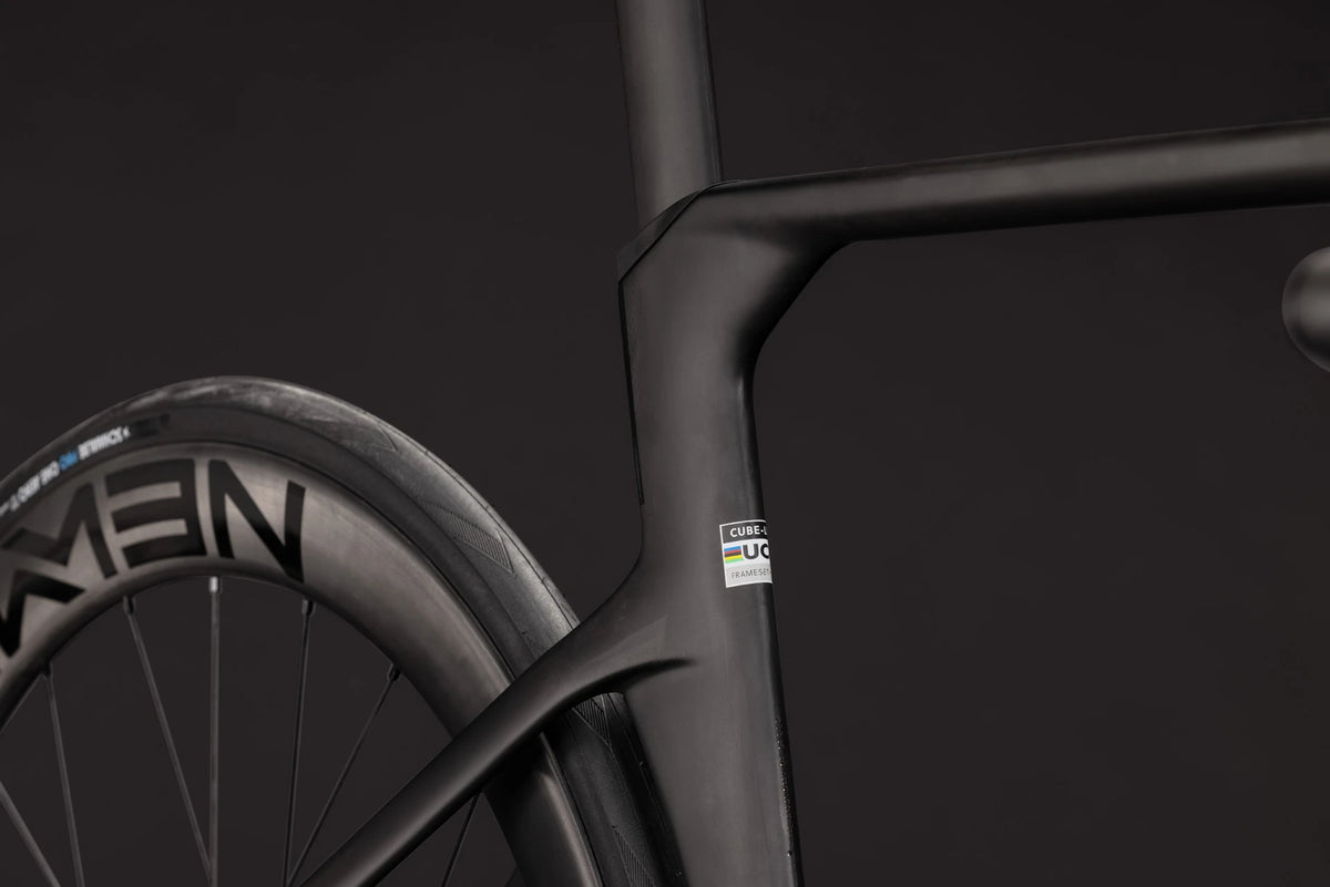 Cube Litening Aero C:68X Race carbon´n´chrome 2027