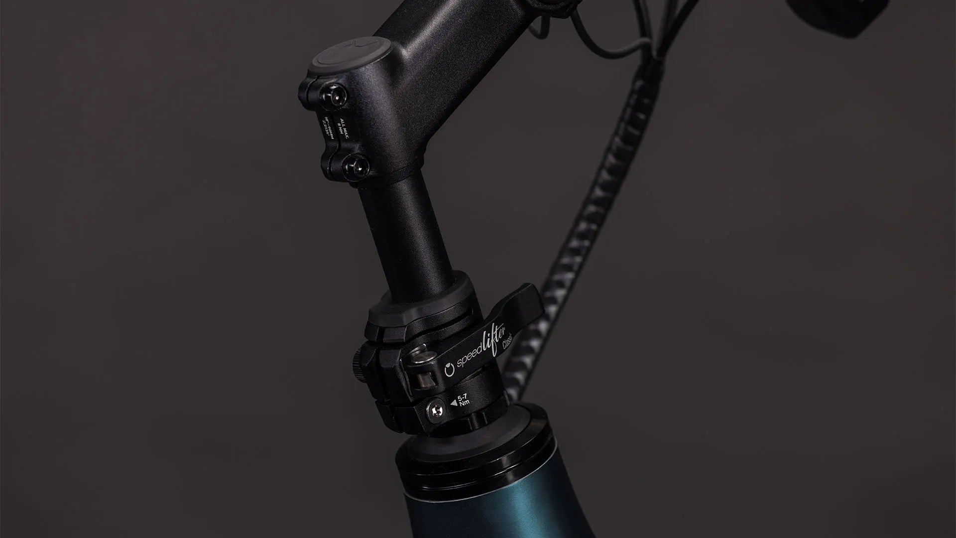 Cube Longtail Hybrid 800 royalgreen´n´black 2026