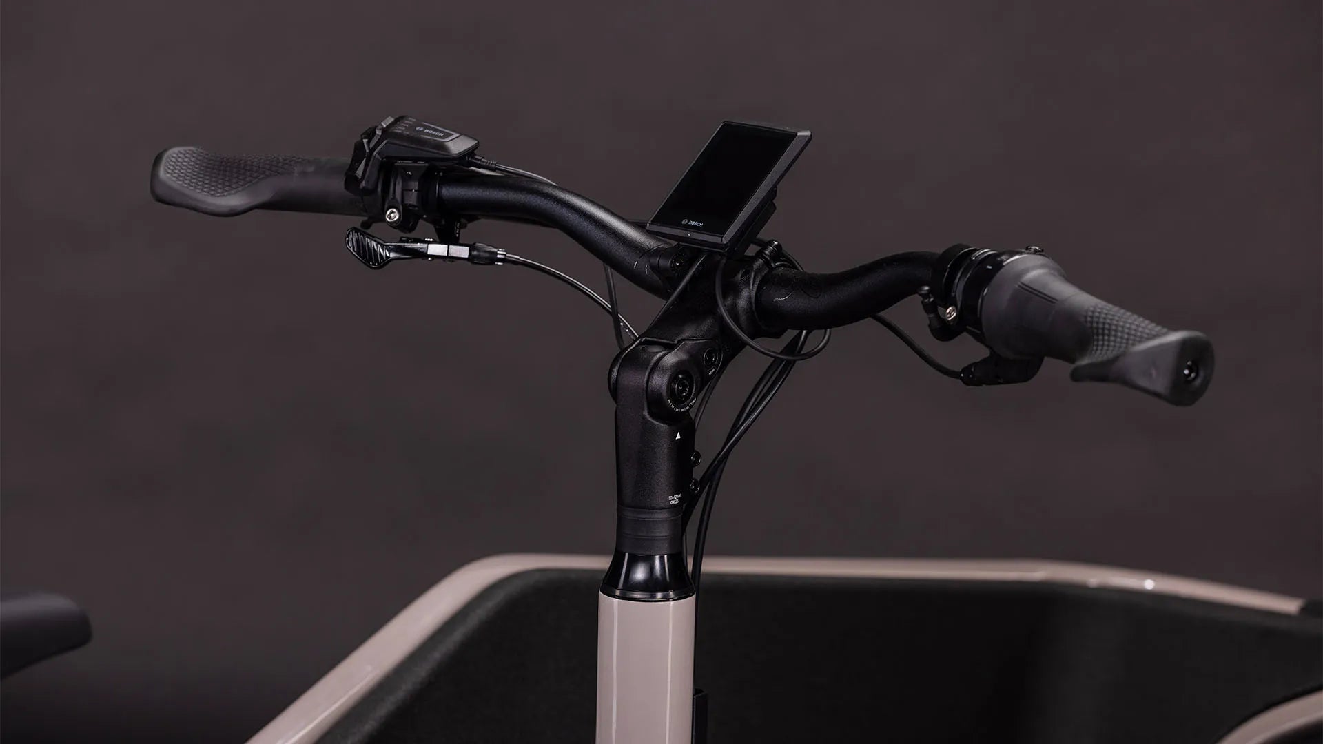 Cube Cargo Hybrid Comfort Pro 800 oatgrey´n´reflex 2026