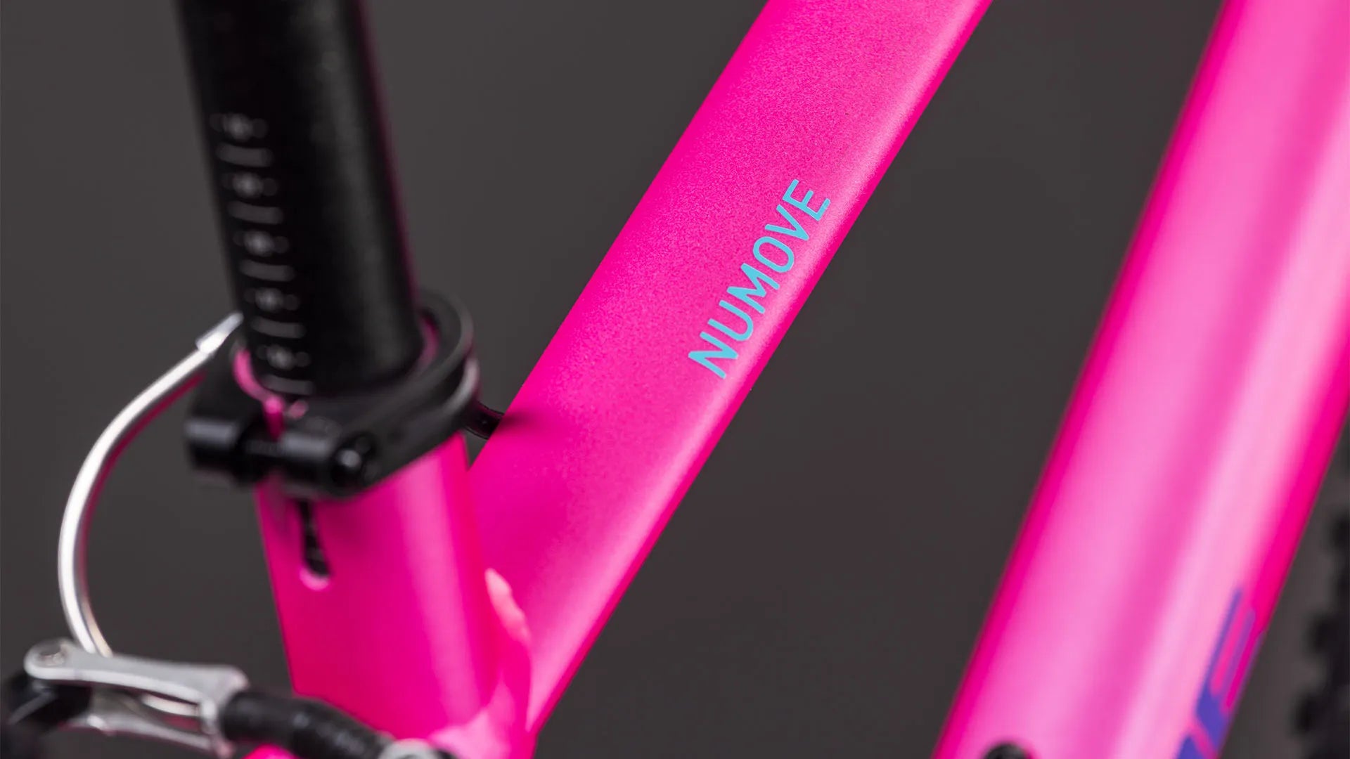 Cube Numove 240 fucsia´n´plum 2026