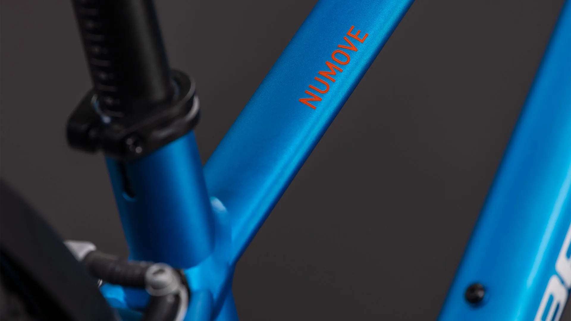 Cube Numove 240 FE topasblue´n´nebula 2026