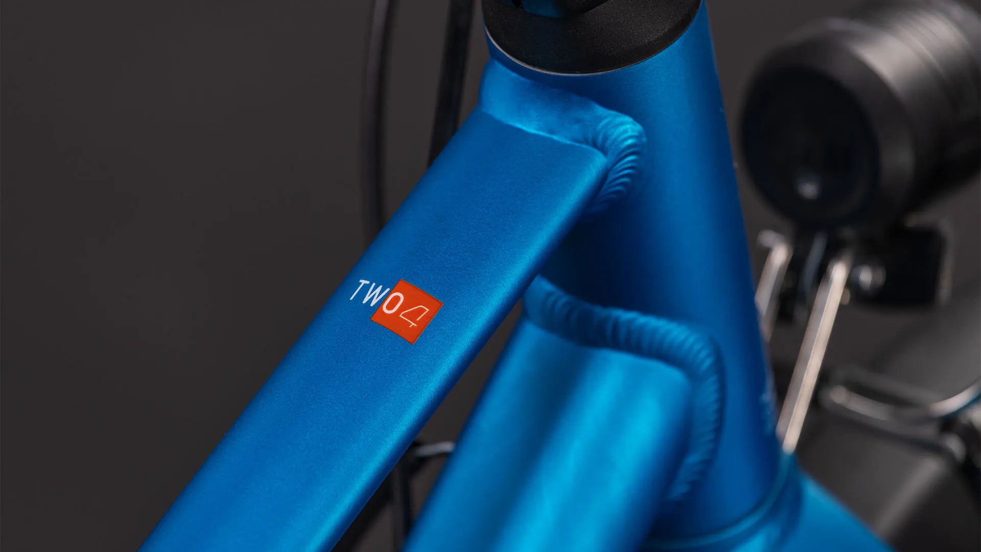 Cube Numove 240 FE topasblue´n´nebula 2026