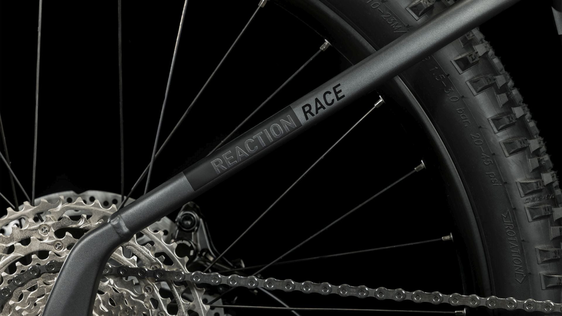 Cube Reaction Hybrid Race 750 grey'n'metal Easy Entry 2024
