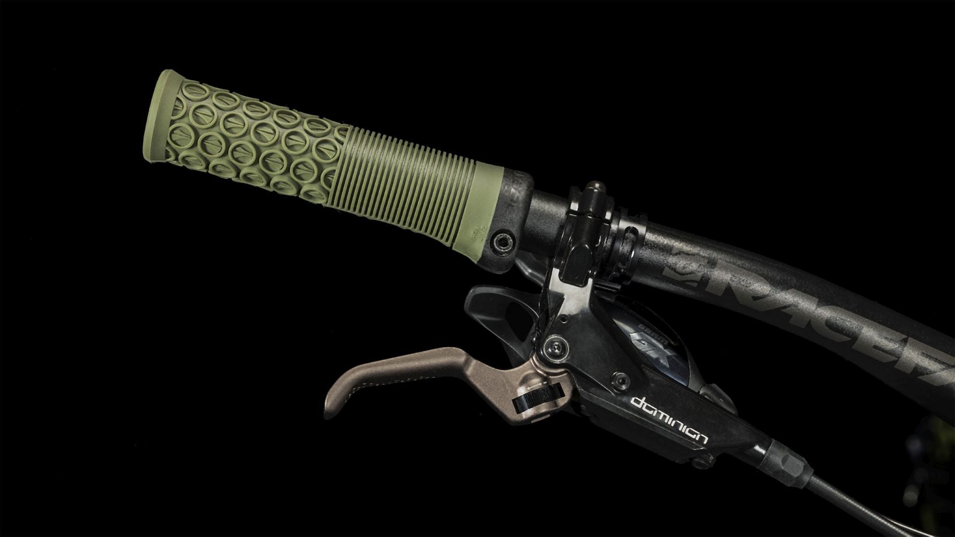 Cube Stereo ONE77 C:68X TM olive´n´chrome 2024
