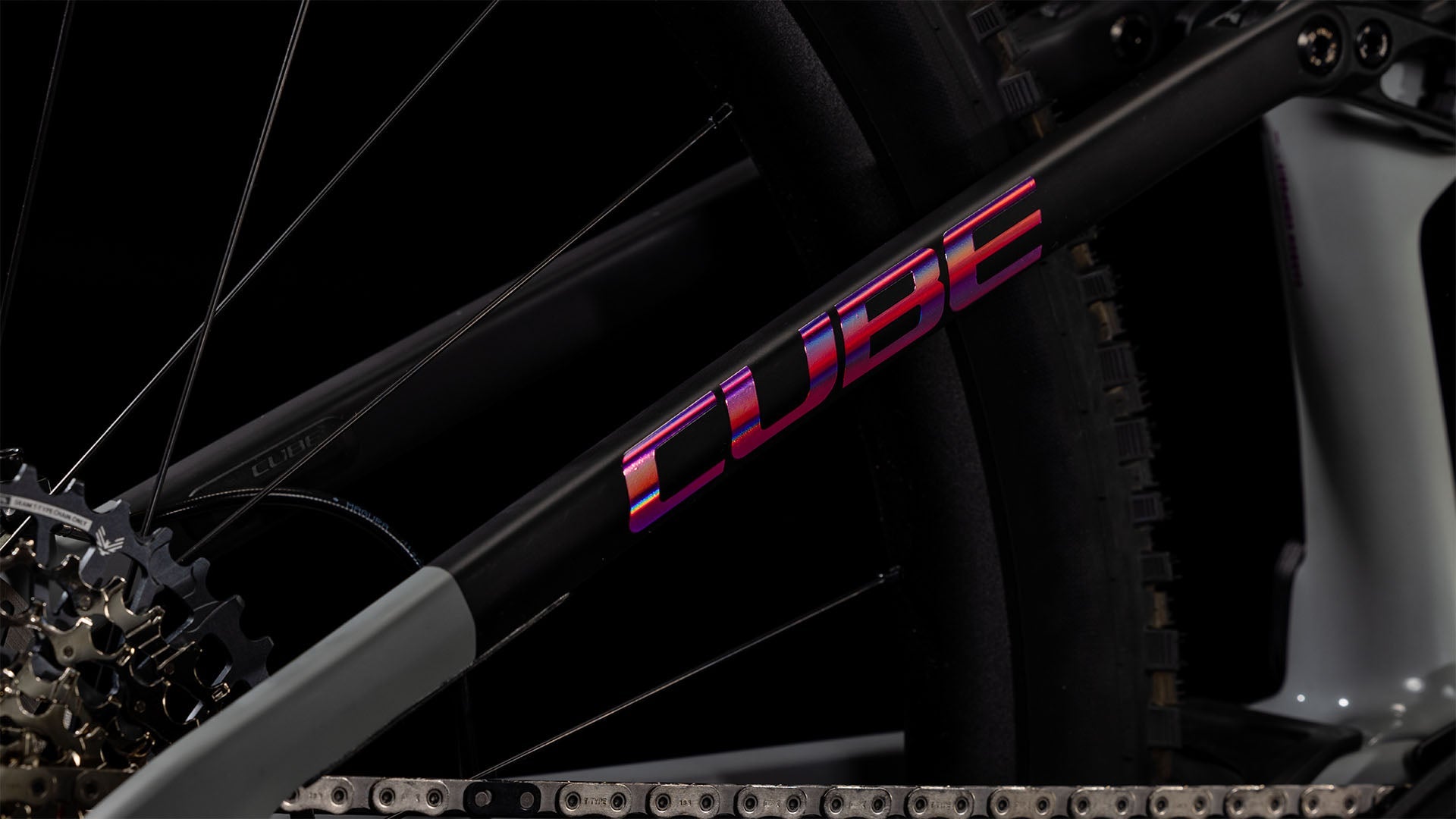 Cube AMS Hybrid ONE44 C:68X TM 400X swampgrey´n´purple reflex 2025